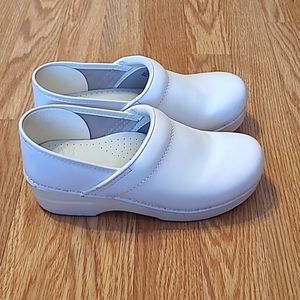 Dansko Clogs White